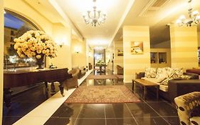 Roccamonfina Palace Hotel